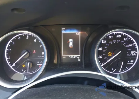 2020 Toyota Camry Se z USA, uszkodzony, nr VIN 4T1G11AK1LU946716